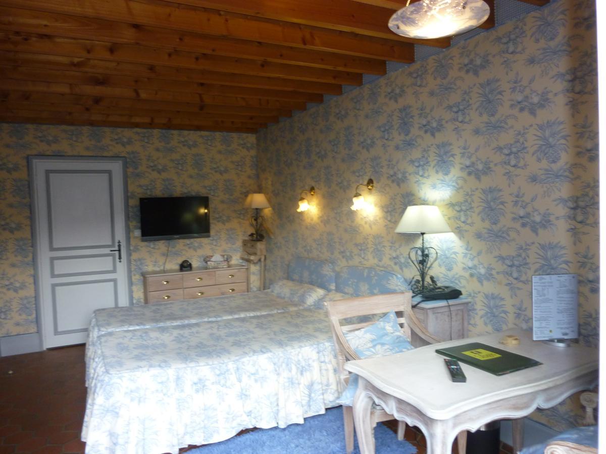 Auberge Du Val Au Cesne Saint-Clair-sur-les-Monts Exterior foto